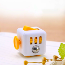 Fidget Cube White/Orange Fidget Cube White/Orange