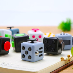 Fidget Cube White/Blue Fidget Cube White/Blue